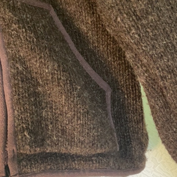 Men's Brown and Cream Hooded Jacket 100 percent wool - Picture 3 of 9